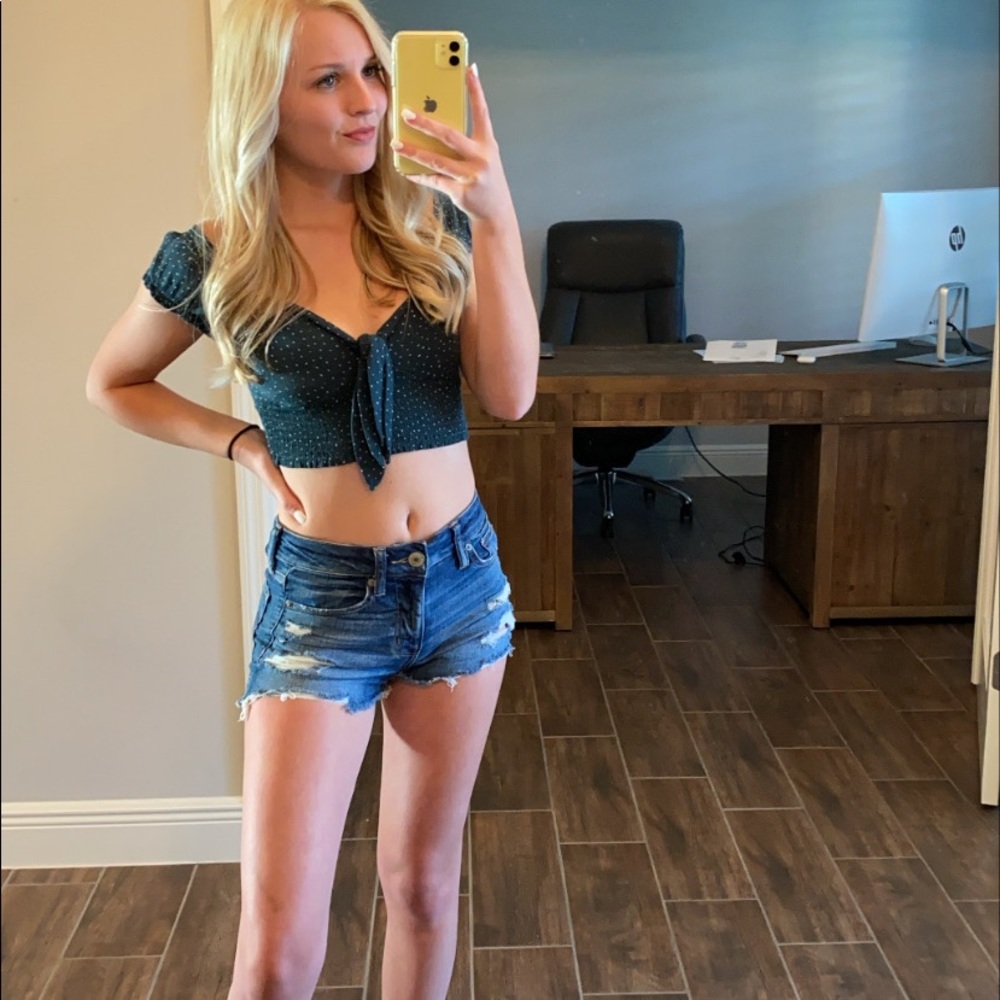 Pacaun off the shoulder crop tops - Picture 4 of 5